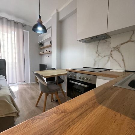 Tirana Sunshine Apartment 外观 照片