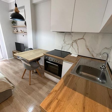 Tirana Sunshine Apartment 外观 照片