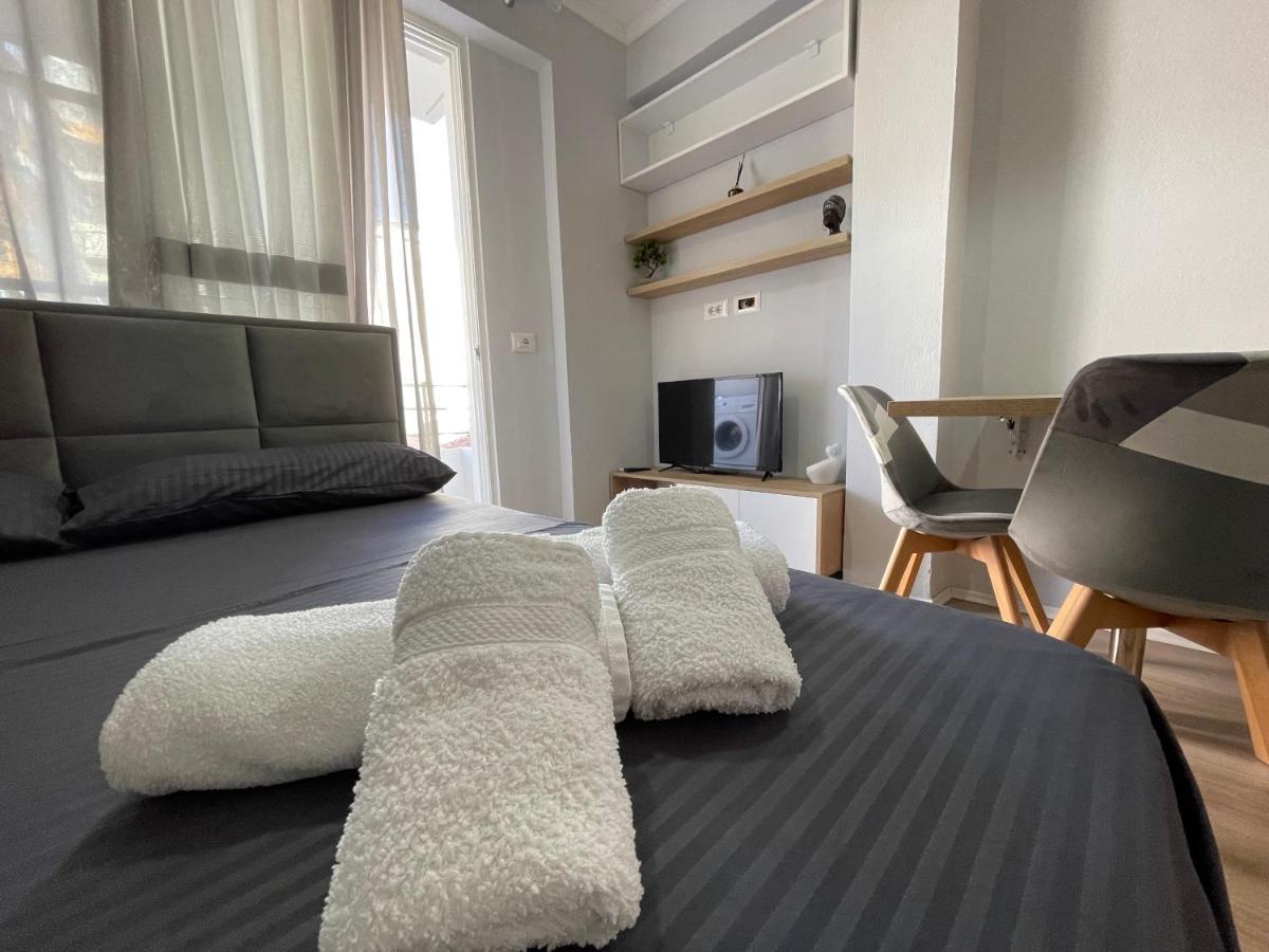 Tirana Sunshine Apartment 外观 照片