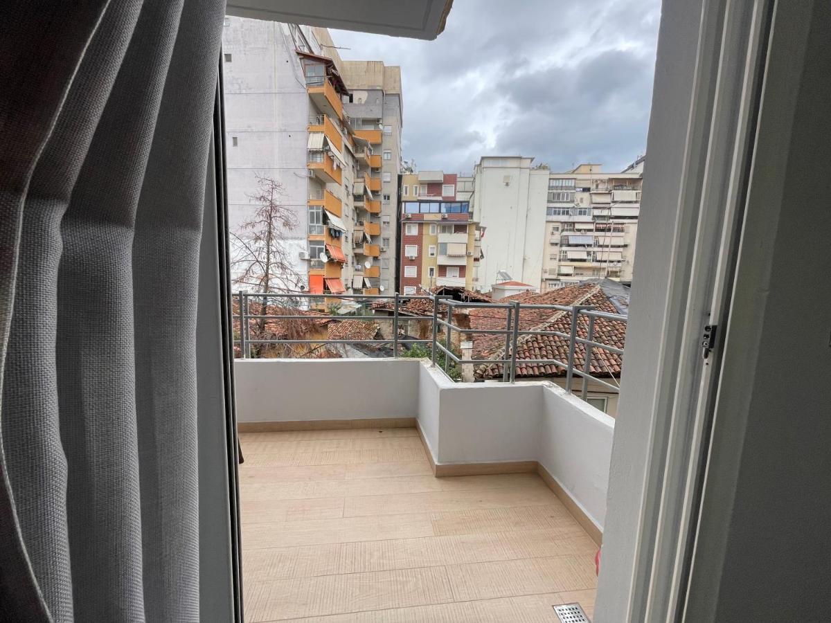 Tirana Sunshine Apartment 外观 照片
