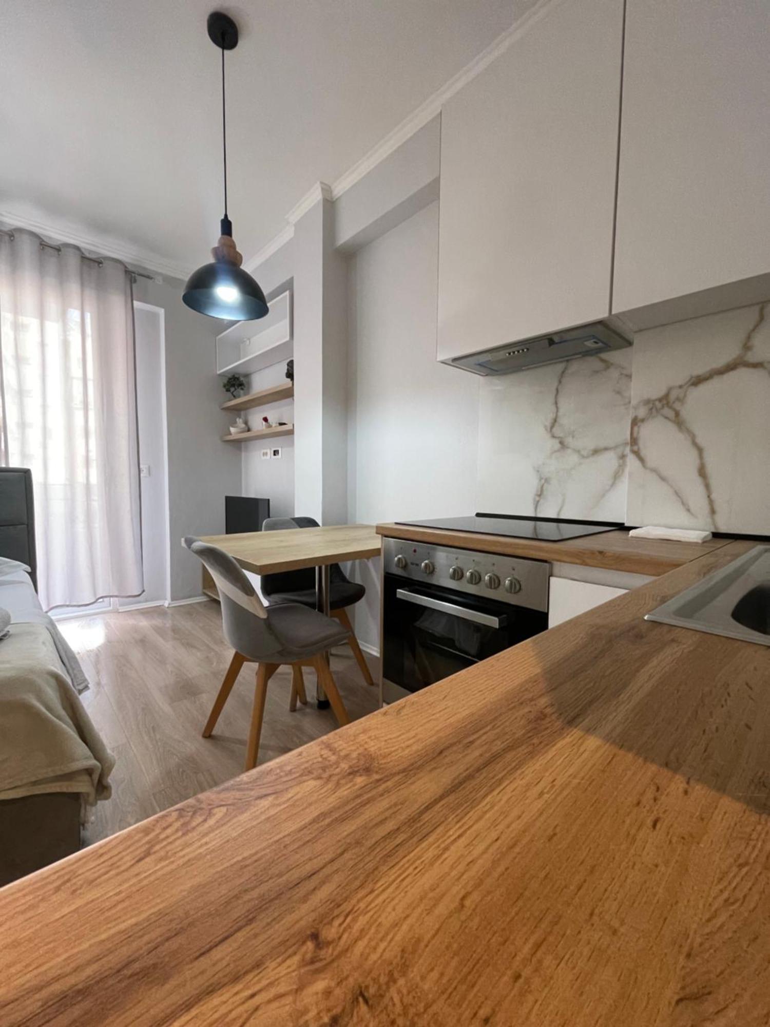 Tirana Sunshine Apartment 外观 照片